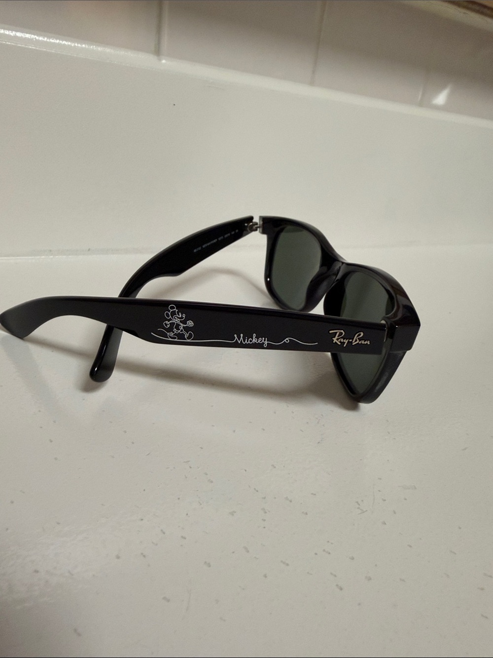 Ray-Ban x Disney Black Sunglasses with Green Lenses - Mickey Detail NWOT
